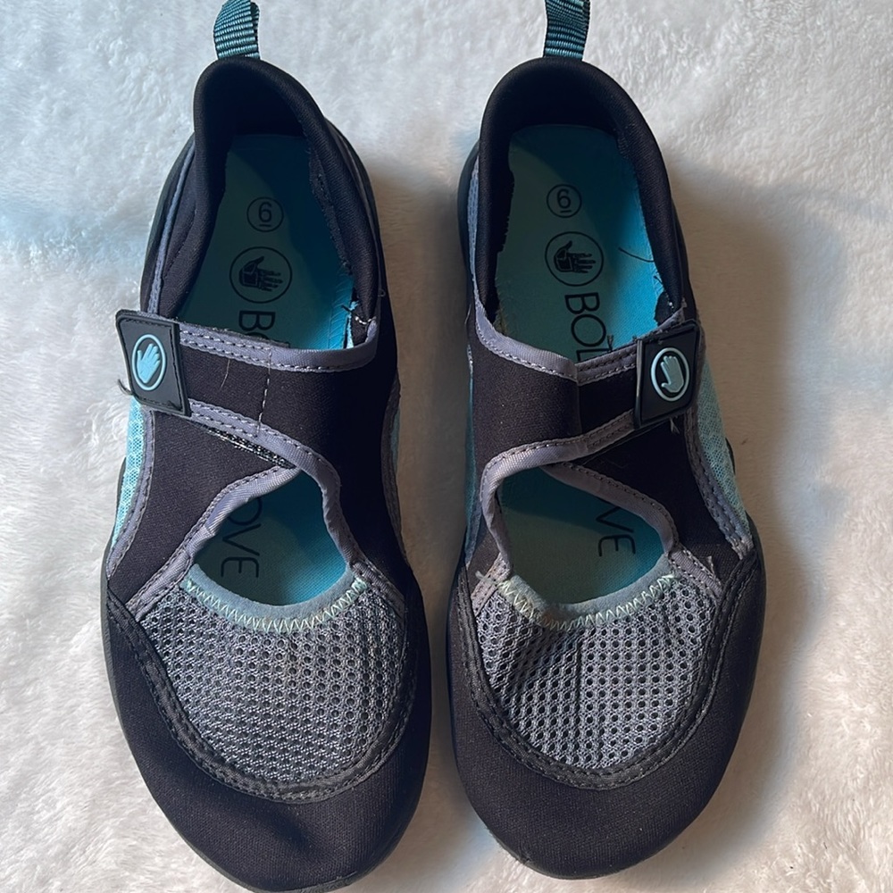 💜 Body Glove Swim Shoes